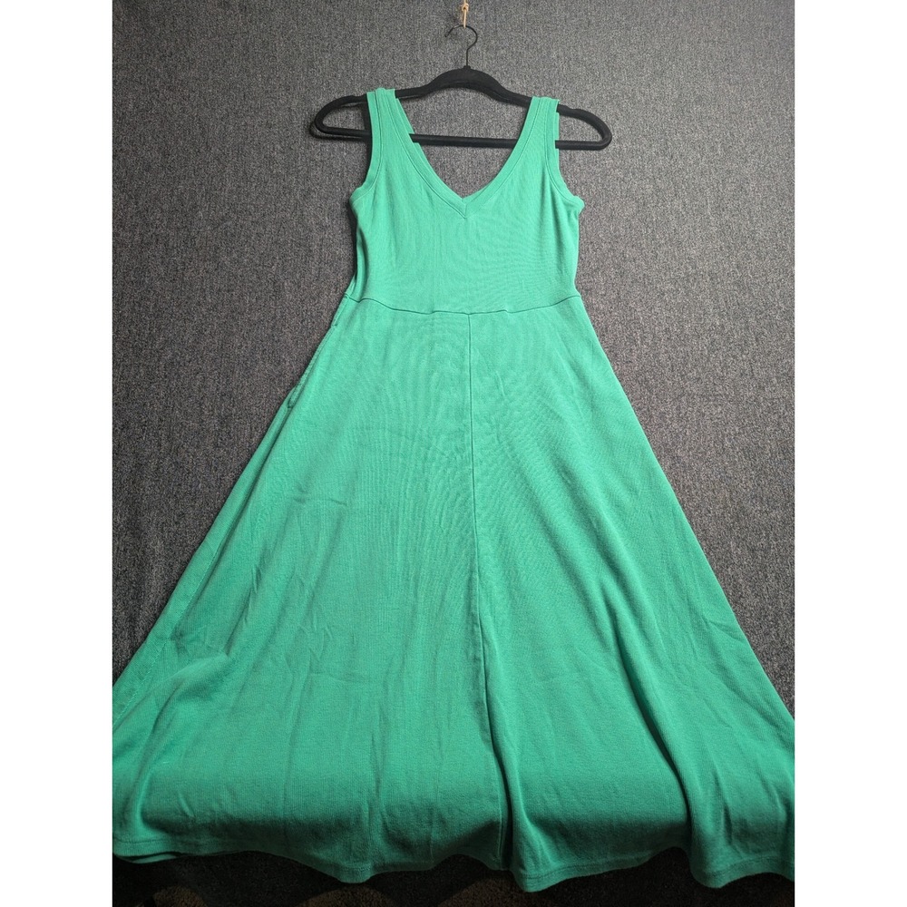 Green Ribbed V-Neck Sleeveless Fit &‎ Flare Midi Dress with Pockets Womens